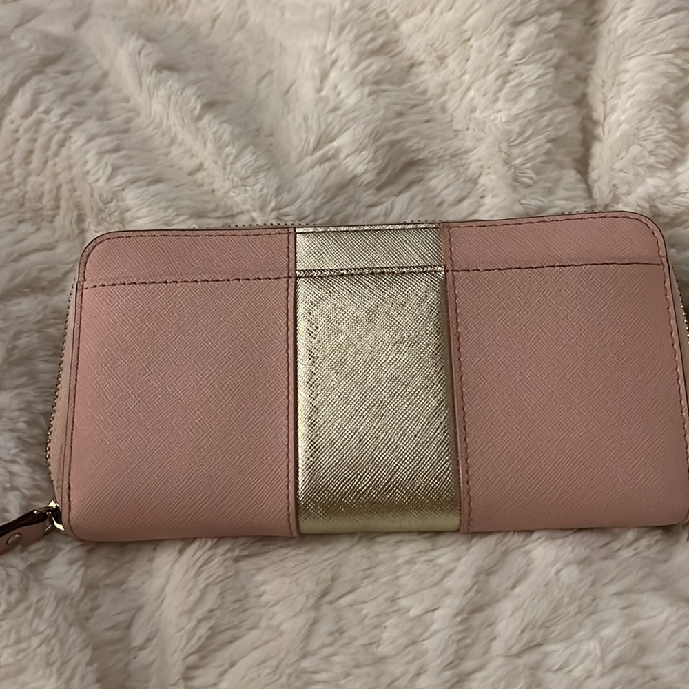 Kate Spade Wallet - Picture 4 of 4